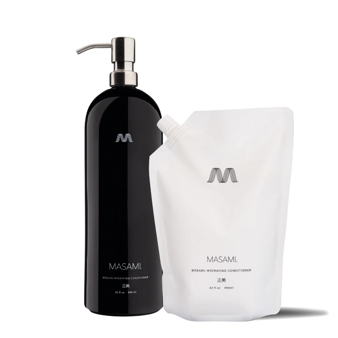 Black bottle and white pouch with 'MASAMI' logo on a white background